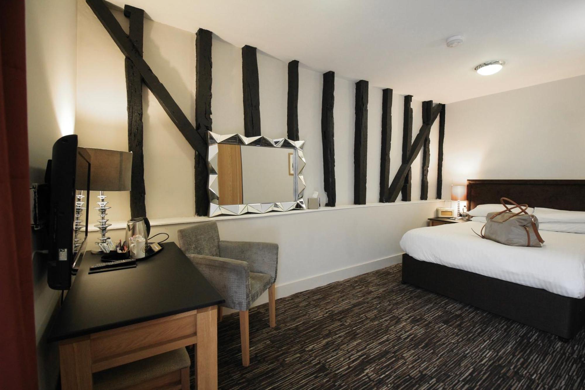 เดอะ ซาราเซนส์ เฮด โฮเทล Hotel เกรทดันโมว์ ภายนอก รูปภาพ
